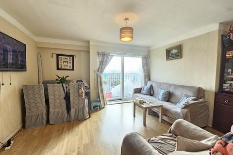 2 bedroom flat for sale, Gorefield House, Canterbury Road, Kilburn, NW6