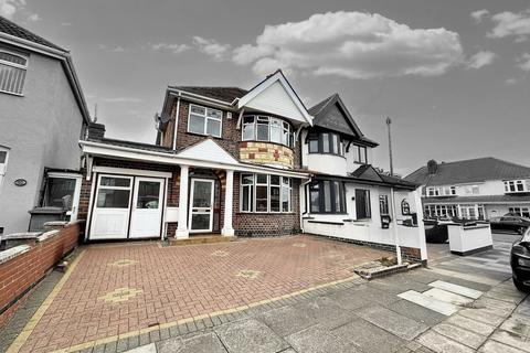 3 bedroom semi-detached house for sale, Kedleston Road, Leicester, Leicestershire, LE5
