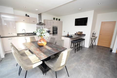 41 Aspen Close, Birtley, Chester Le Street, DH3 1FE