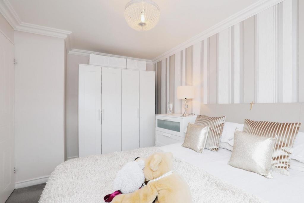 Bedroom no.2