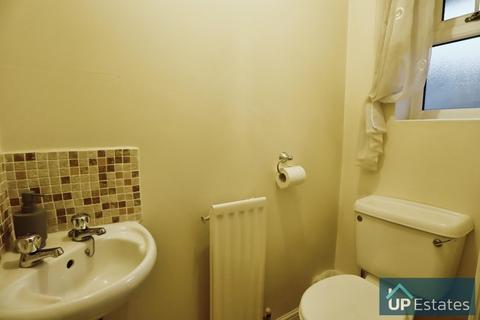 2 bedroom terraced house to rent, Lymington Drive, Longford, Coventry