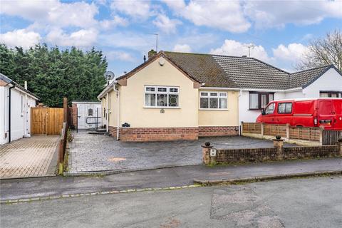 2 bedroom bungalow for sale, Grasmere Close, Tettenhall, Wolverhampton, West Midlands, WV6