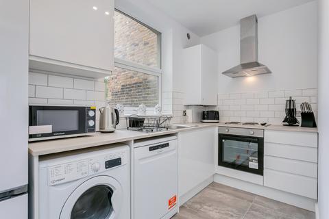 1 bedroom flat for sale, Studland Street, Hammersmith W6