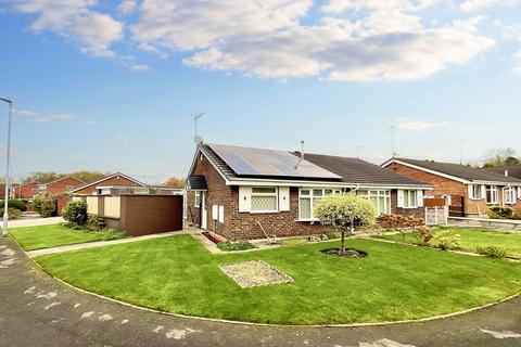 2 bedroom semi-detached bungalow for sale, Tarporley Grove, Stoke-On-Trent, ST4