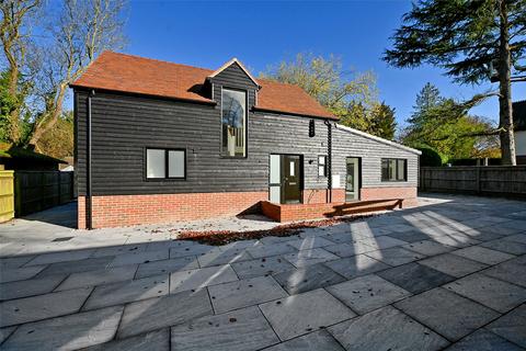 3 bedroom detached house to rent, Crays Pond, Goring Heath, Reading, Oxfordshire, RG8