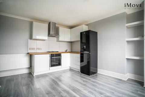 2 bedroom flat for sale, Anerley Road, London SE19