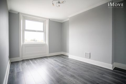 2 bedroom flat for sale, Anerley Road, London SE19