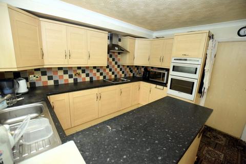 5 bedroom detached bungalow for sale, Osgodby Lane, Scarborough YO11