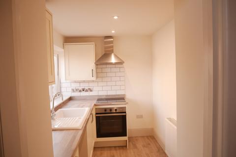 2 bedroom flat to rent, Albert Quadrant, ,