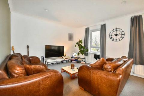 2 bedroom flat for sale, Addley Court, Chiswick