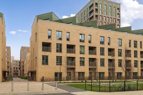 2 bedroom apartment to rent, 18 Carrack Mews, London E16