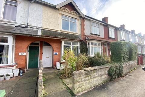 3 bedroom terraced house to rent, Park Road, Smethwick