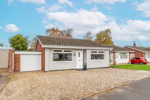 10 Crisp Road, Ellingham, Bungay, NR35 2HA