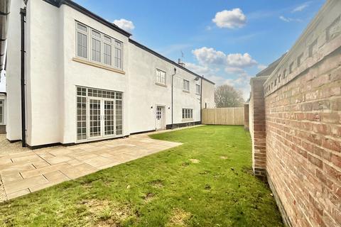 4 bedroom semi-detached house for sale, Heathfield Road, Audlem, CW3