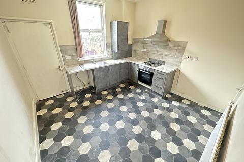 2 bedroom terraced house to rent, Randolph Street, Manchester, M19