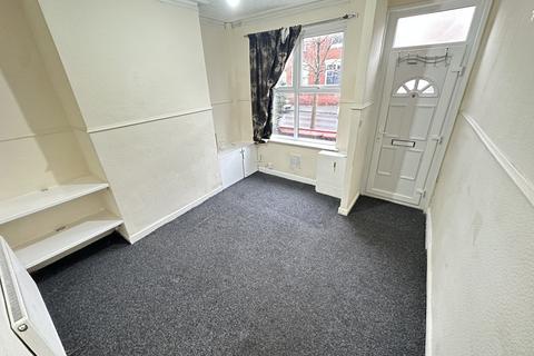 2 bedroom terraced house to rent, Randolph Street, Manchester, M19