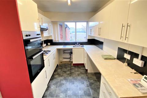 3 bedroom semi-detached house for sale, Eddisbury Road, Whitby