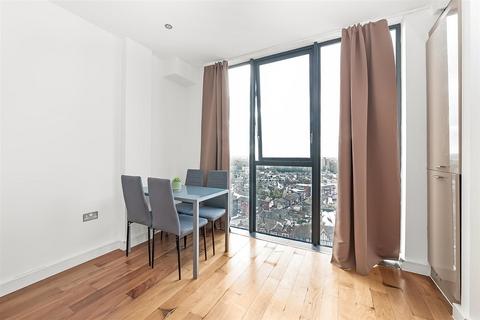 1 bedroom apartment for sale, Centrillion Point, 2 Masons Avenue, Croydon CR0