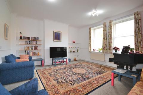 2 bedroom apartment for sale, Hawthorn Road, Charlton Down