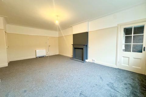 2 bedroom flat to rent, Mill Street, Kidderminster DY11