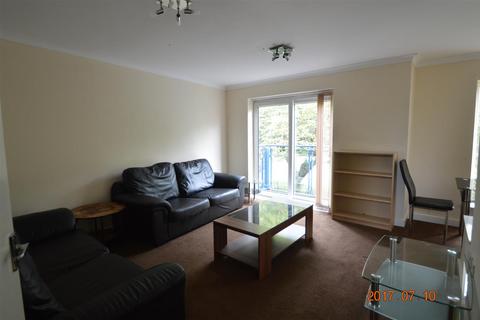 4 bedroom house to rent, Royce Road, Manchester M15