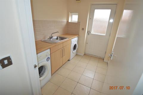 4 bedroom house to rent, Royce Road, Manchester M15