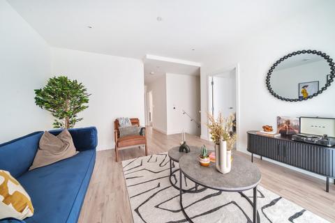 undefined, 2 Gallions Road, Beckton E16