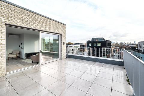 2 bedroom penthouse for sale, Lamb Lane, London Fields, London, E8