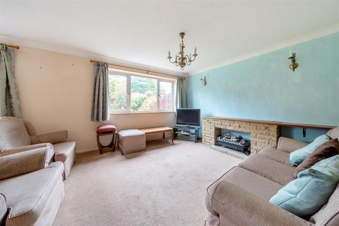 4 bedroom house for sale, Rushden Way, Farnham GU9