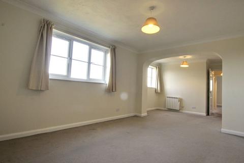 2 bedroom flat for sale, Colwell Road, Francislea Colwell Road, RH16