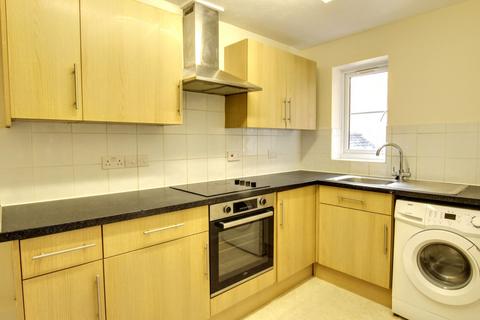 2 bedroom flat for sale, Colwell Road, Francislea Colwell Road, RH16