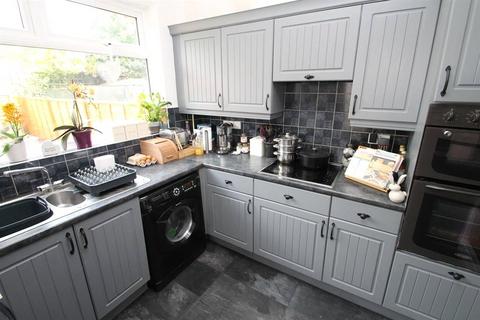 3 bedroom terraced house for sale, Alfred Road, Kent DA17