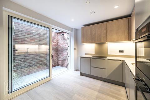 2 bedroom terraced house for sale, Lamb Lane, London Fields, London, E8