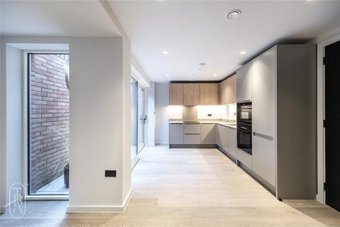 2 bedroom terraced house for sale, Lamb Lane, London Fields, London, E8