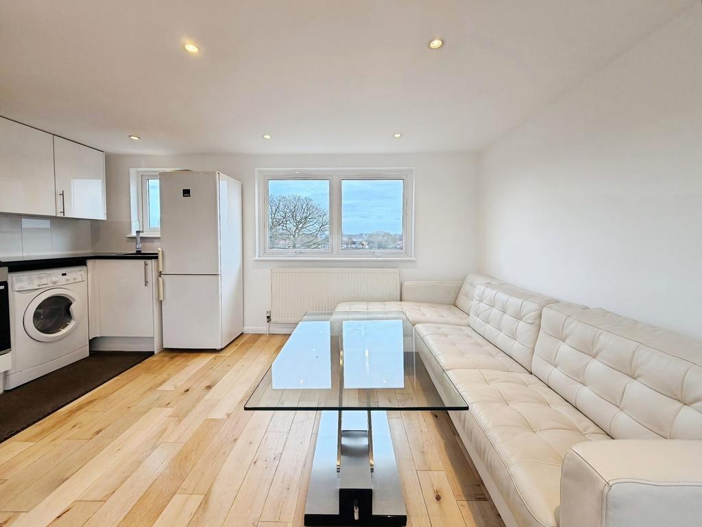 Kitchen/Reception