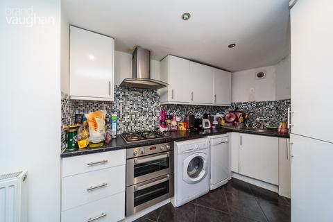 2 bedroom maisonette to rent, Terminus Road, Brighton BN1