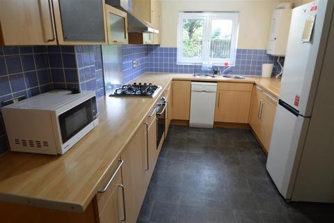 3 bedroom house to rent, St Nicholas Road, Manchester M15