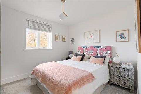 2 bedroom apartment for sale, Lee Terrace, London