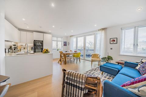 2 bedroom apartment for sale, Lee Terrace, London