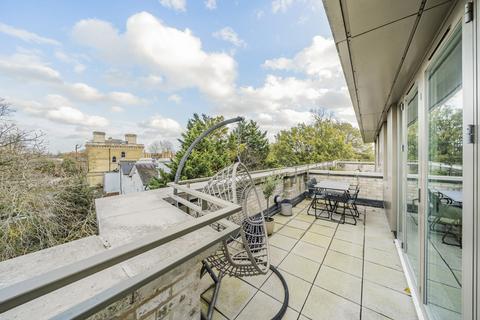 2 bedroom apartment for sale, Lee Terrace, London