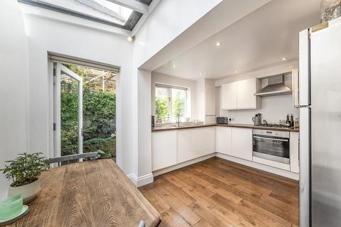 2 bedroom end of terrace house for sale, Merredene Street, Brixton