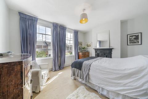 2 bedroom end of terrace house for sale, Merredene Street, Brixton