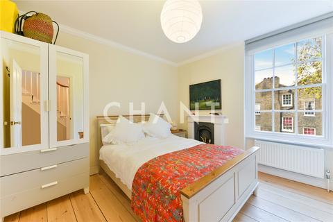 4 bedroom property to rent, Goldington Street, London, NW1