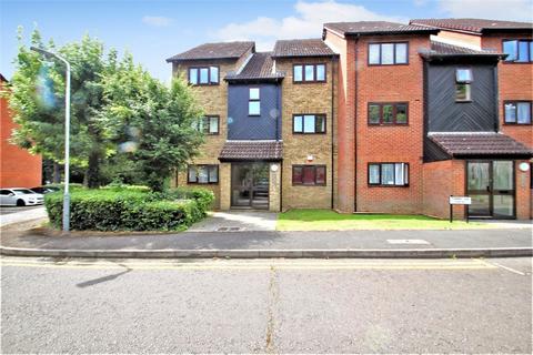 1 bedroom apartment to rent, Turnpike Lane, Uxbridge