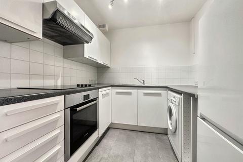 1 bedroom apartment to rent, Turnpike Lane, Uxbridge