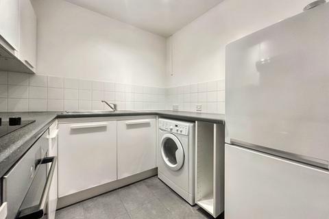 1 bedroom apartment to rent, Turnpike Lane, Uxbridge