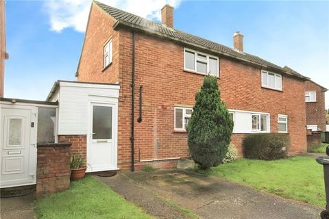 4 bedroom end of terrace house to rent, Homestall, Guildford, Surrey, UK, GU2