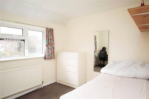 4 bedroom end of terrace house to rent, Homestall, Guildford, Surrey, UK, GU2