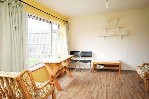 undefined, Homestall, Guildford, Surrey, UK, GU2