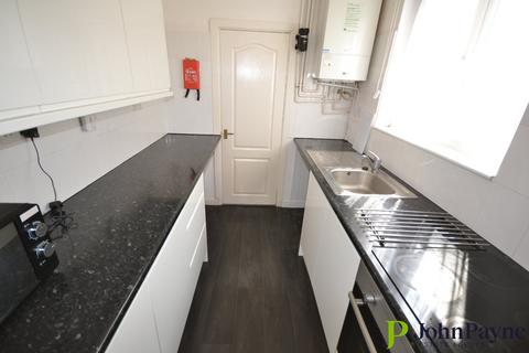 2 bedroom terraced house to rent, Centaur Road, Earlsdon, Coventry, CV5